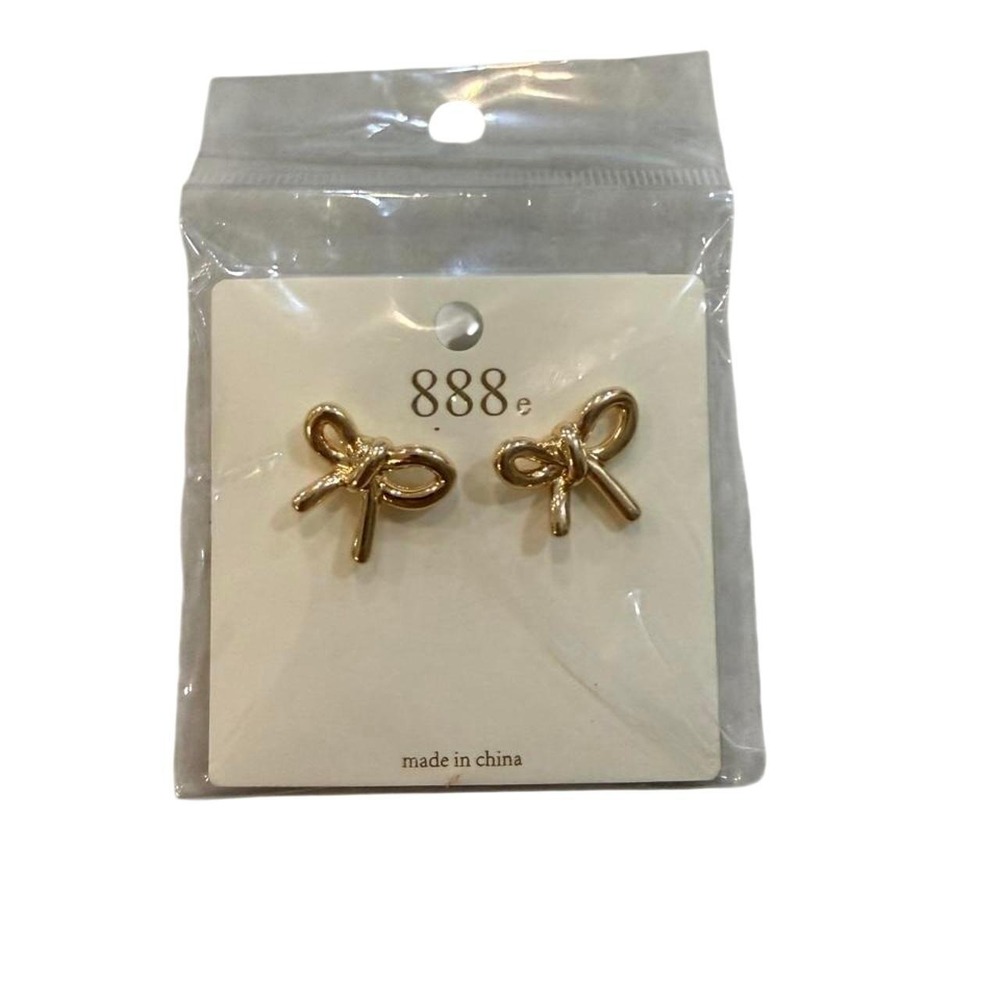 888e Gold Tone Bow Stud Earrings Coquette Ribbon Knot Post Earrings NWT